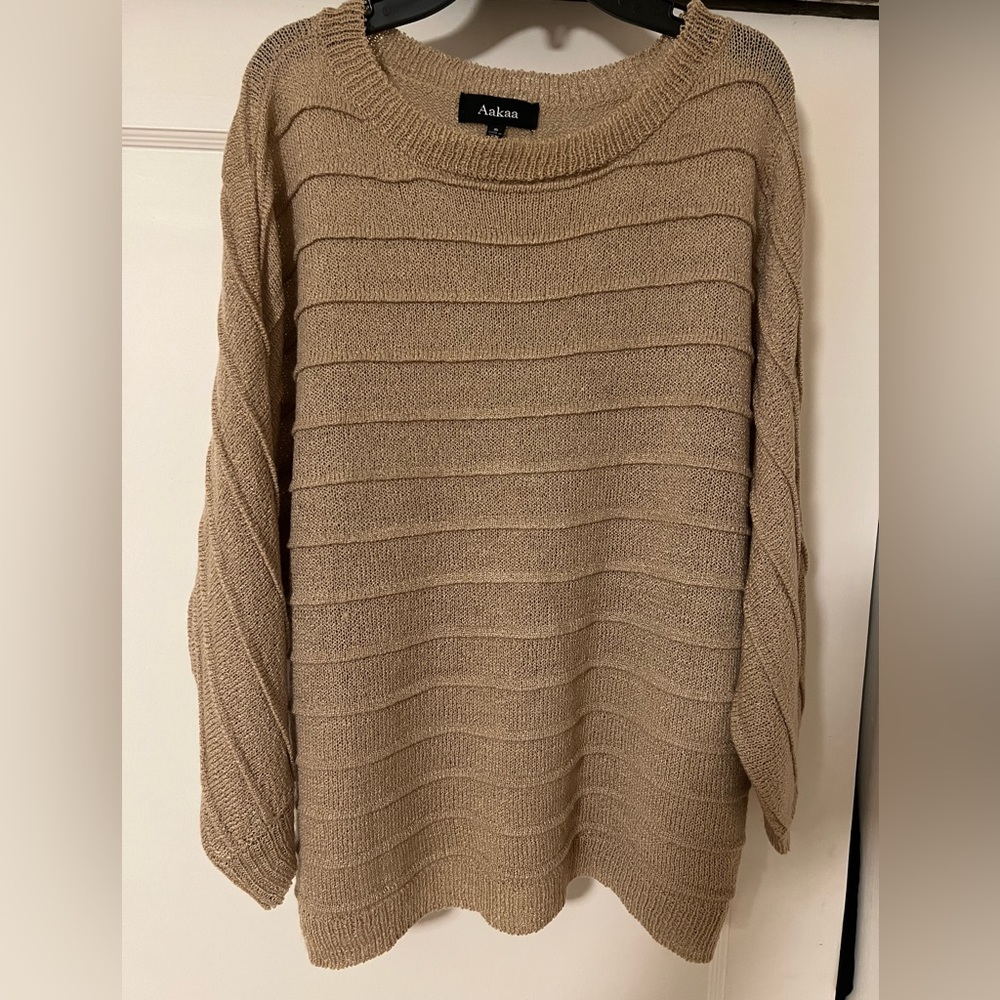 Women’s size small taupe sweater from Vici Dolls (only worn once)